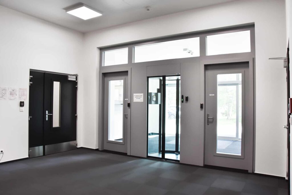 BB-Kovo-Ocelove-Protipozarni-Dvere-RC3-19-1