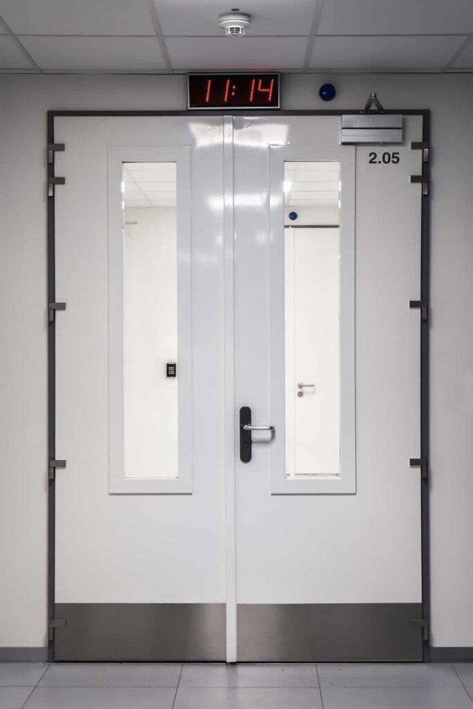 BB-Kovo-Ocelove-Protipozarni-Dvere-RC3-40