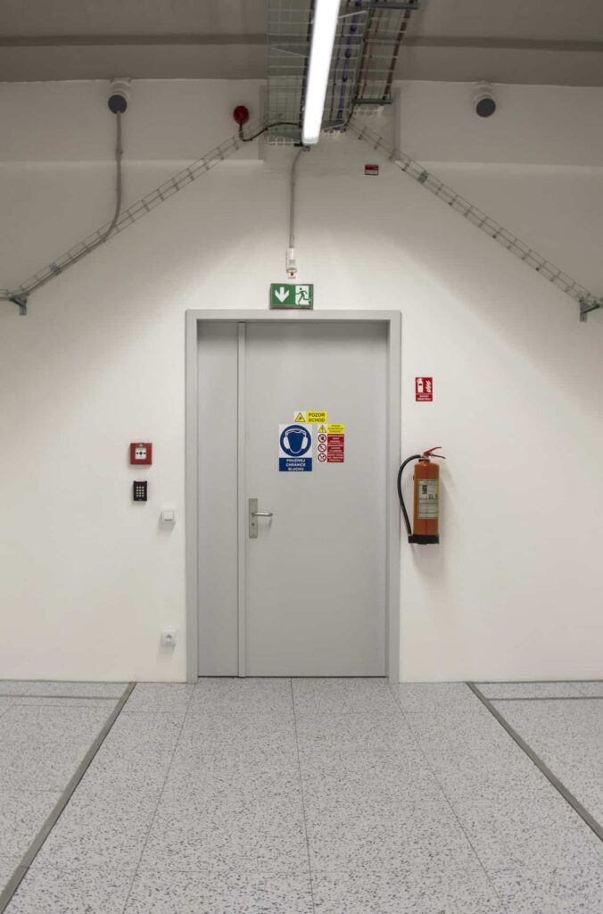 BB-Kovo-Ocelove-Protipozarni-Dvere-RC3-65