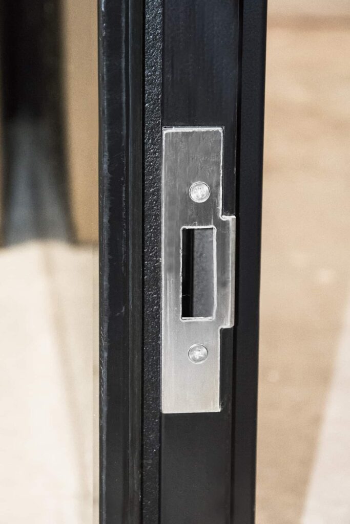 BB-Kovo-Ocelove-Protipozarni-Vrata-09