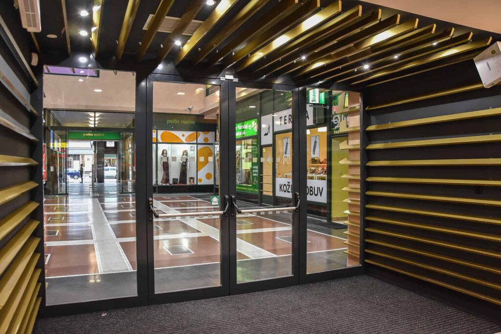 BBkovo-Bezpecnostni-Dvere-Ocelove-Steny-01